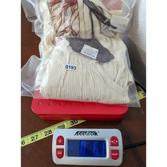 Knox Rose Embroidered Blouse S Cream Flutter Floral Ruffle Top Work Casual Drape - Picture 11 of 12